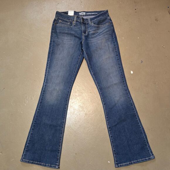 NWT Signature Levi Strauss & Co Mid Rise Modern Boot Cut Stretch Jeans Size 30 - Picture 2 of 7